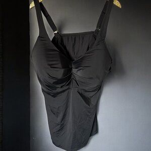 Swimsuits For All Black Swimsuit Top Size 46F Built In Bra